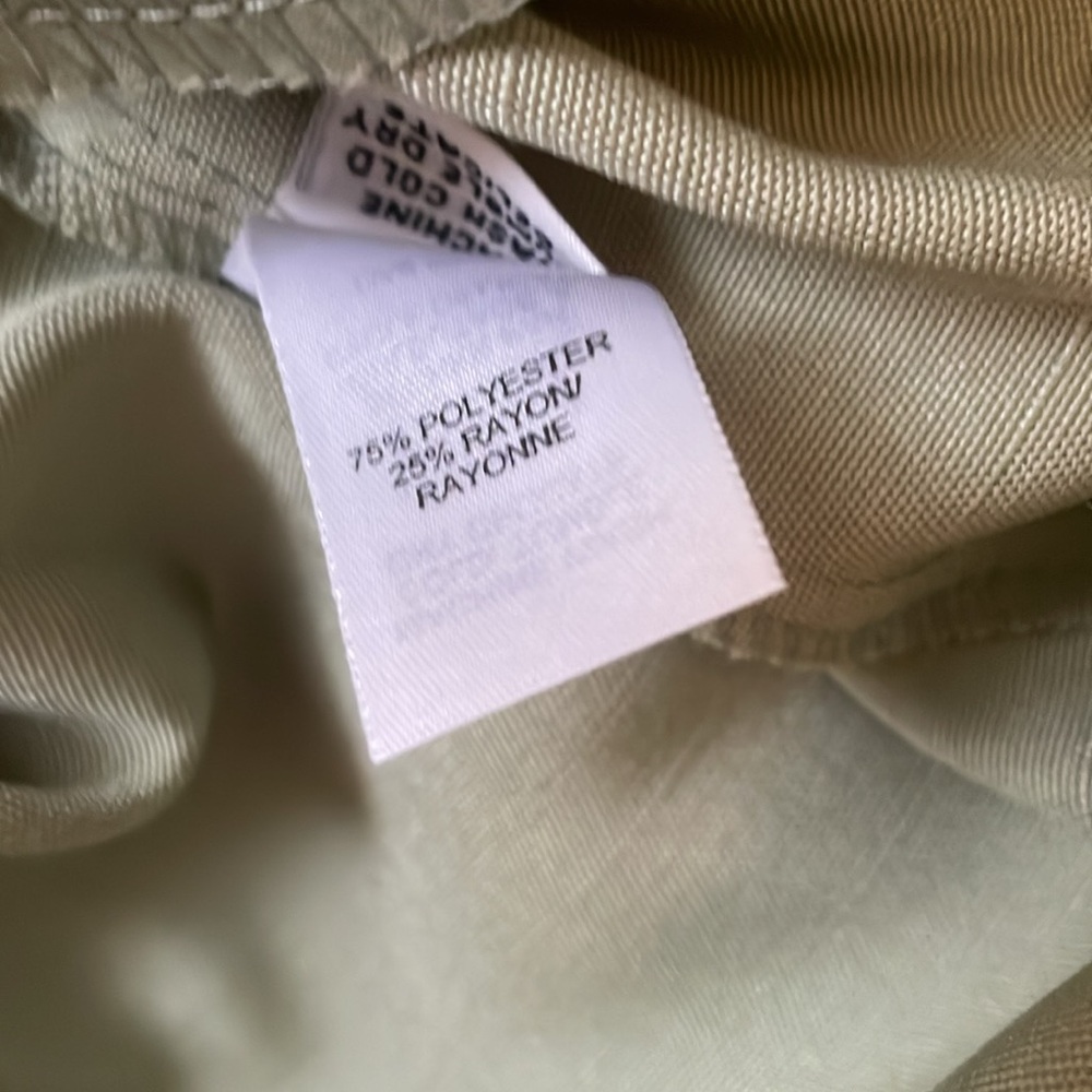 Alfred Dunner Women NWT Green Blazer Size 18 two front pockets as gold buttons! - Picture 7 of 8